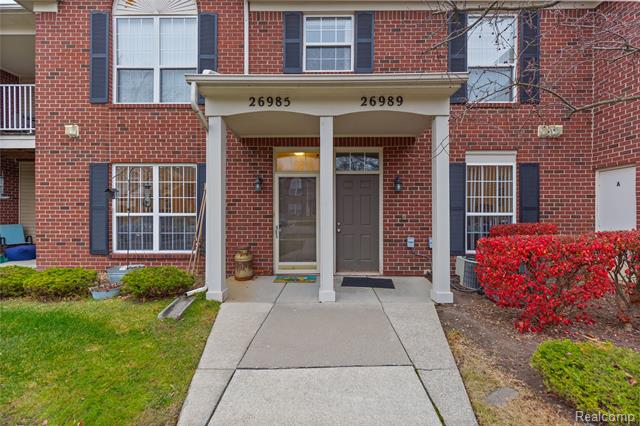 Builiding view eighteen for 26985 Carrington Pl, Harrison Township, MI. 48045