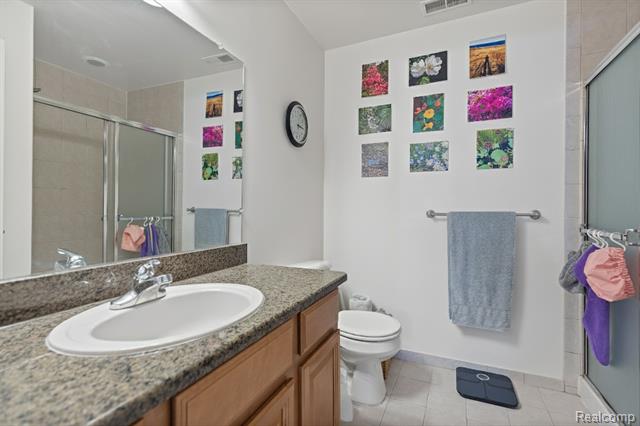 Builiding view fourteen for 26985 Carrington Pl, Harrison Township, MI. 48045