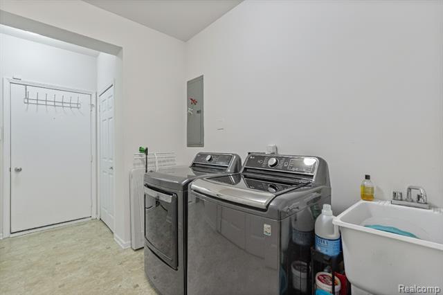 Builiding view nine for 26985 Carrington Pl, Harrison Township, MI. 48045