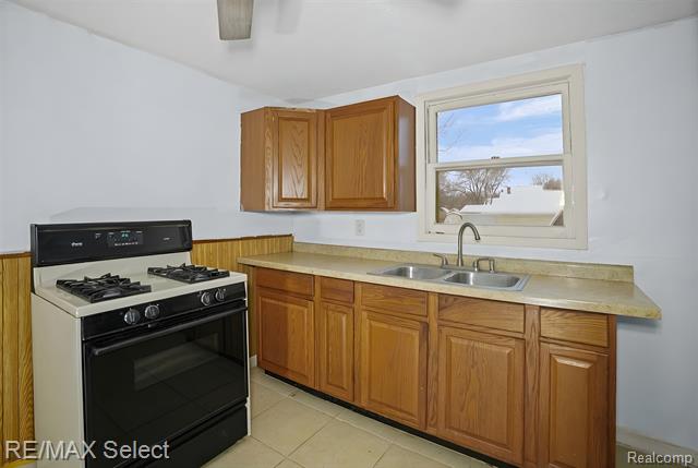 Builiding view four for 11576 Hamilton, Clio, MI. 48420