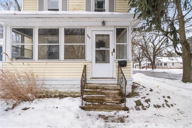 Builiding view four for 771 Randolph St, Jackson, MI. 49203