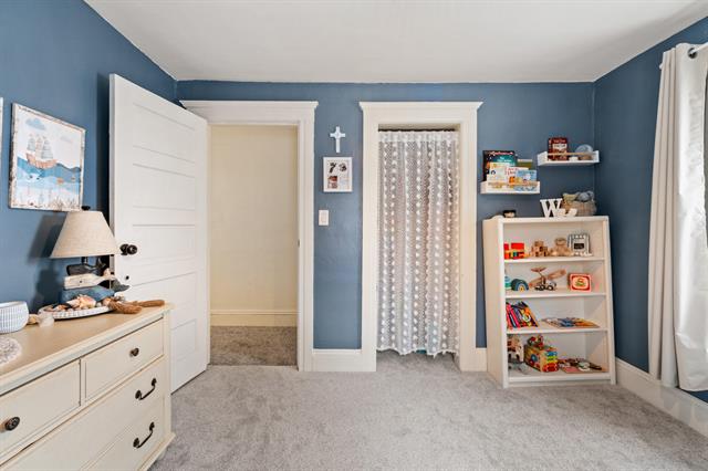 Builiding view thirty two for 771 Randolph St, Jackson, MI. 49203