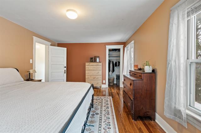 Builiding view thirty for 771 Randolph St, Jackson, MI. 49203