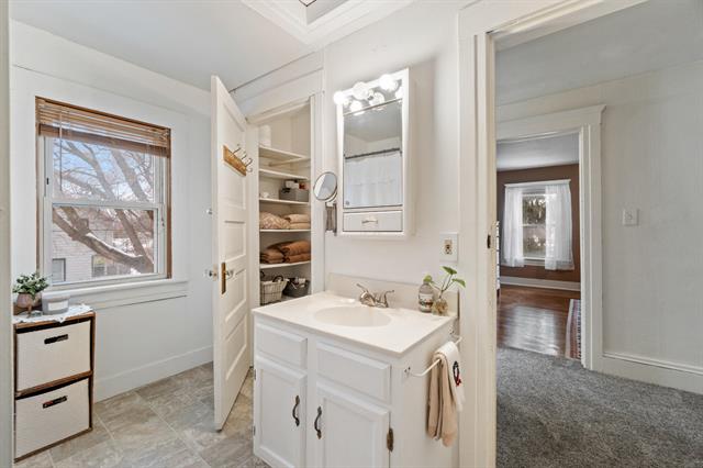 Builiding view twenty six for 771 Randolph St, Jackson, MI. 49203