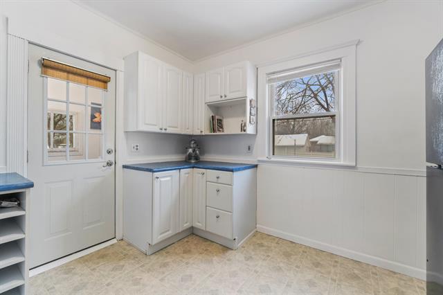 Builiding view twenty two for 771 Randolph St, Jackson, MI. 49203