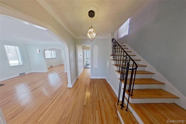 Builiding view one for 8401 7 Mile Road, Detroit, MI. 48221