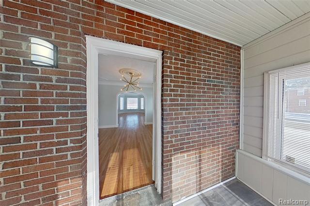 Builiding view seventeen for 8401 7 Mile Road, Detroit, MI. 48221