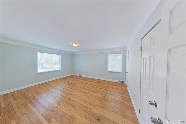 Builiding view twenty five for 8401 7 Mile Road, Detroit, MI. 48221