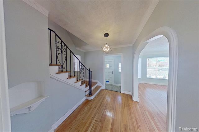 Builiding view two for 8401 7 Mile Road, Detroit, MI. 48221