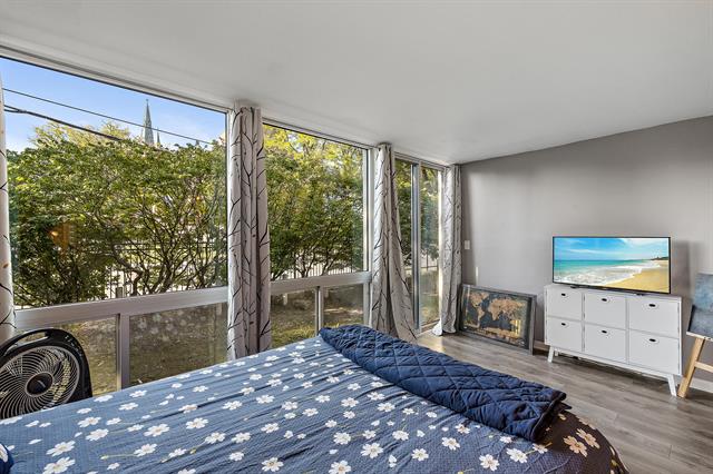 Builiding view thirteen for 1991 Orleans, Detroit, MI. 48207