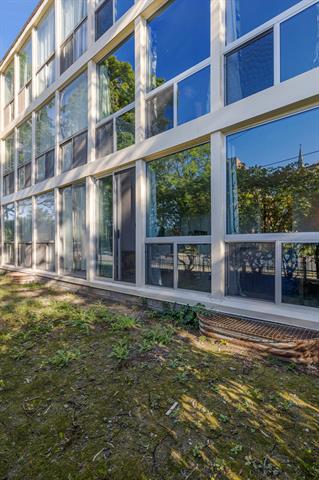 Builiding view thirty one for 1991 Orleans, Detroit, MI. 48207