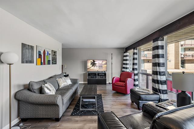 Builiding view three for 1991 Orleans, Detroit, MI. 48207