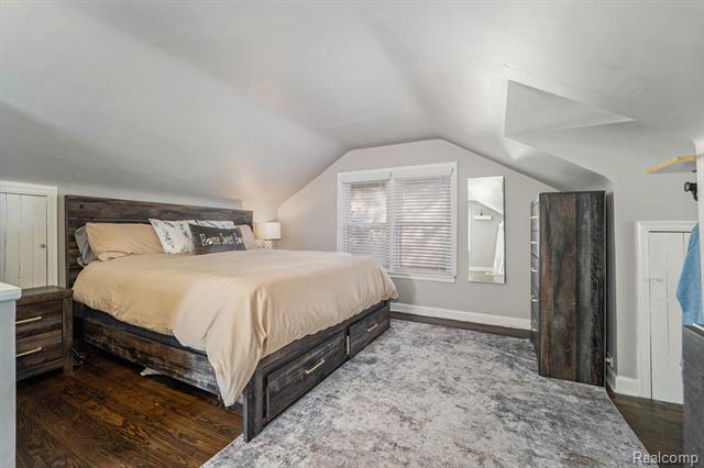 Builiding view eleven for 636 S Connecticut, Royal Oak, MI. 48067