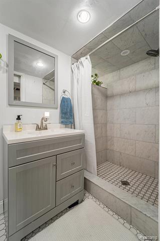 Builiding view nineteen for 636 S Connecticut, Royal Oak, MI. 48067