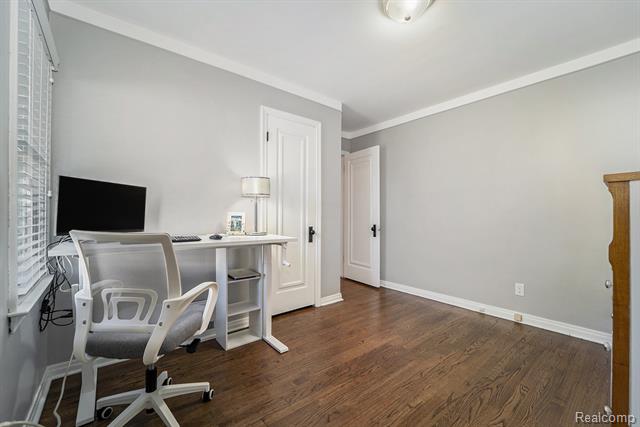 Builiding view sixteen for 636 S Connecticut, Royal Oak, MI. 48067