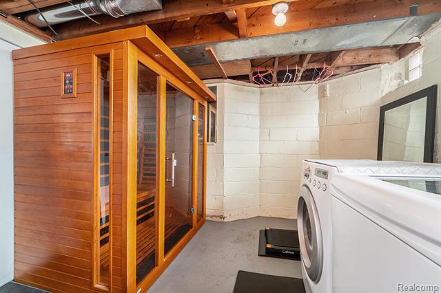 Builiding view twenty for 636 S Connecticut, Royal Oak, MI. 48067