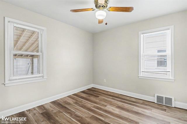 Builiding view fifteen for 605 S Campbell, Royal Oak, MI. 48067