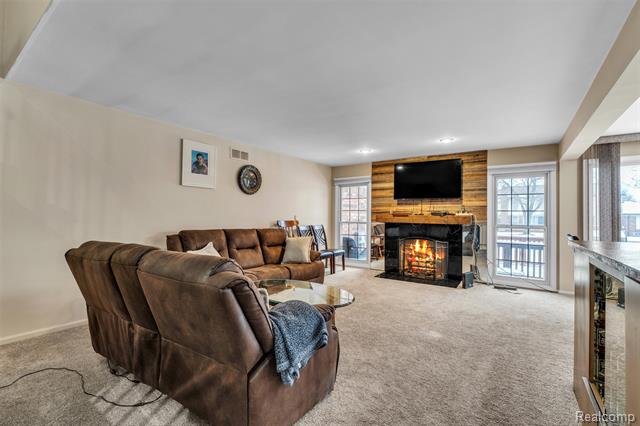 Builiding view eight for 49285 Ashley Court, Utica, MI. 48315