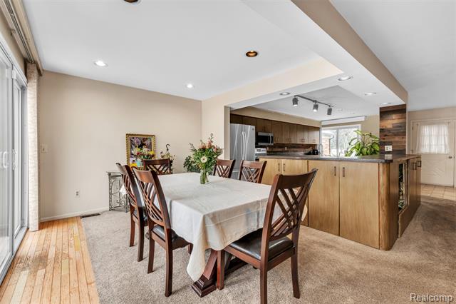 Builiding view fifteen for 49285 Ashley Court, Utica, MI. 48315