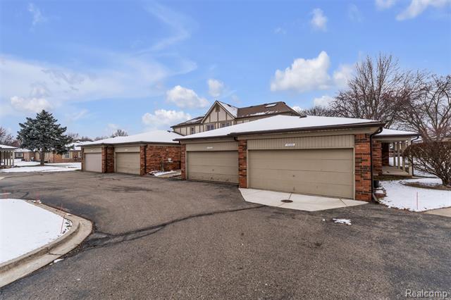 Builiding view fifty five for 49285 Ashley Court, Utica, MI. 48315