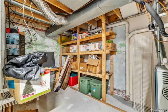 Builiding view forty nine for 49285 Ashley Court, Utica, MI. 48315