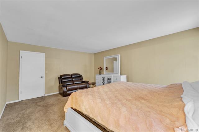 Builiding view forty for 49285 Ashley Court, Utica, MI. 48315