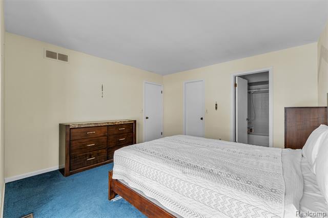 Builiding view thirty five for 49285 Ashley Court, Utica, MI. 48315