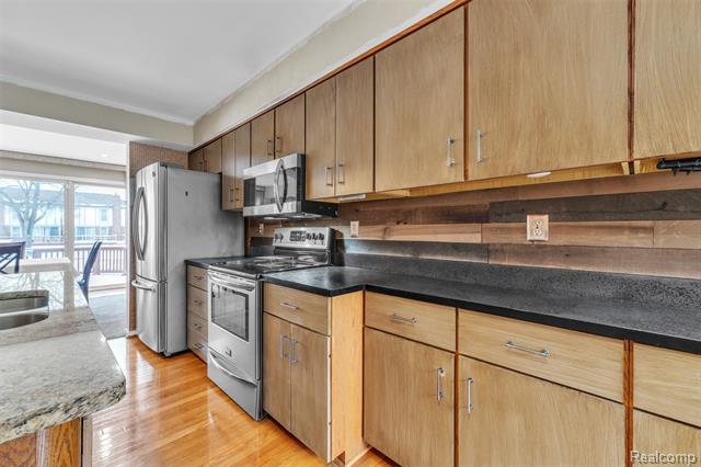 Builiding view twenty four for 49285 Ashley Court, Utica, MI. 48315