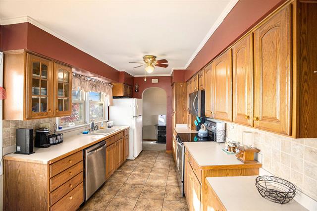 Builiding view five for 5710 Houston Rd, Eaton Rapids, MI. 48827