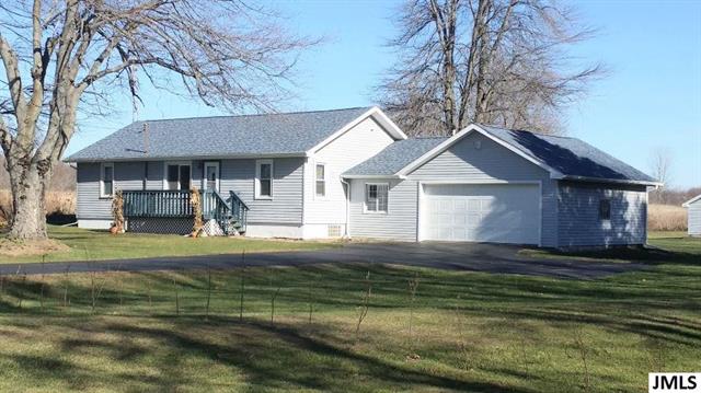 front view for 6977 Cement City Rd, Brooklyn, Mi. 49230