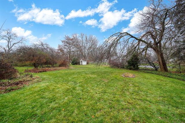 Builiding view thirty six for 3219 Mccain Rd, Jackson, MI. 49203