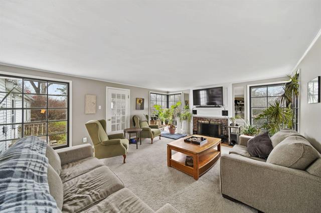 Builiding view twelve for 3219 Mccain Rd, Jackson, MI. 49203