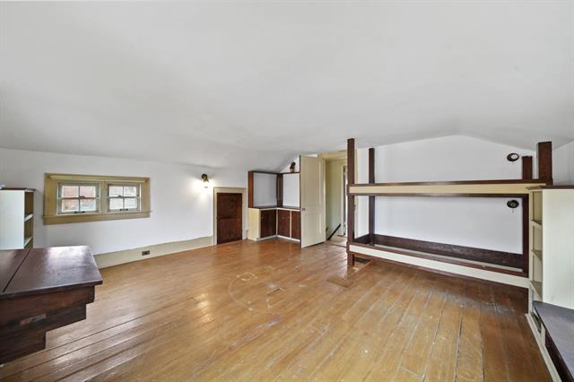 Builiding view twenty three for 3219 Mccain Rd, Jackson, MI. 49203