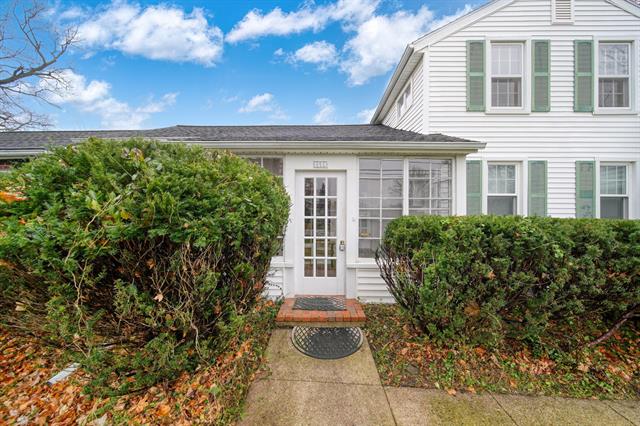 Builiding view two for 3219 Mccain Rd, Jackson, MI. 49203