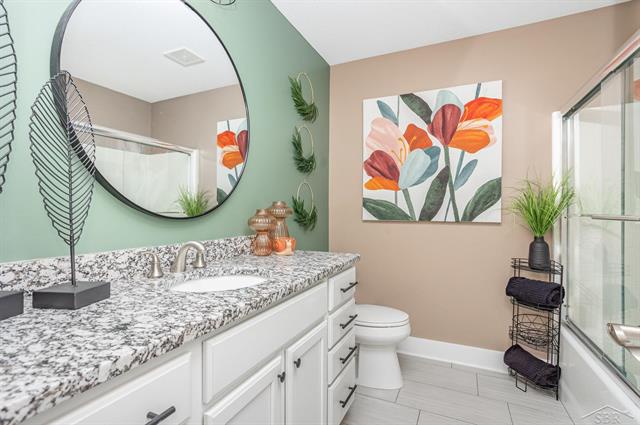 Builiding view seventeen for 8599 Ashland, Freeland, MI. 48623