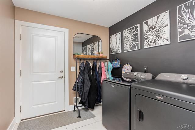 Builiding view six for 8599 Ashland, Freeland, MI. 48623