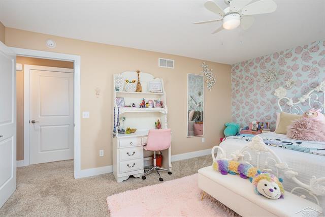 Builiding view sixteen for 8599 Ashland, Freeland, MI. 48623