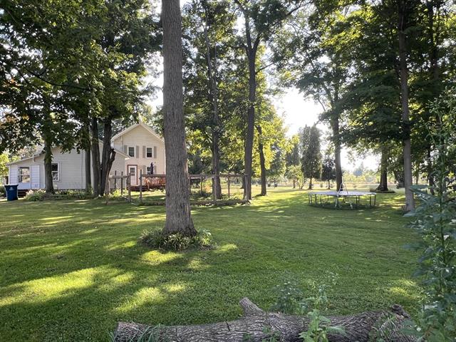 Builiding view three for 4251 Squires Rd, Quincy, MI. 49082