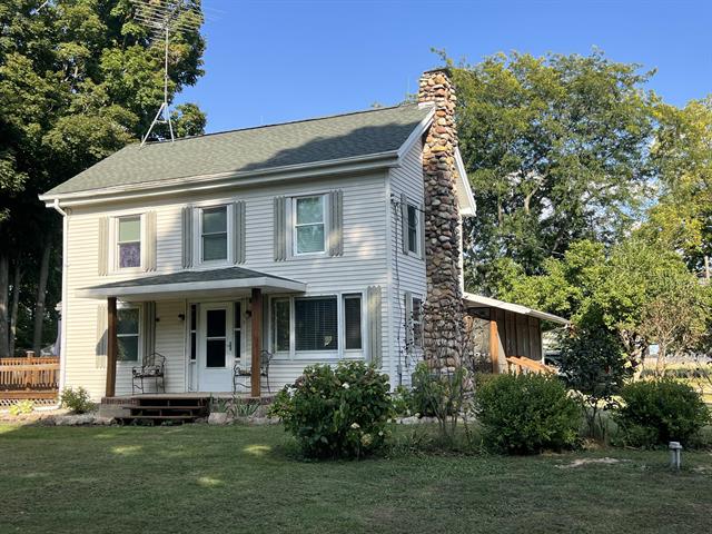 Builiding view two for 4251 Squires Rd, Quincy, MI. 49082