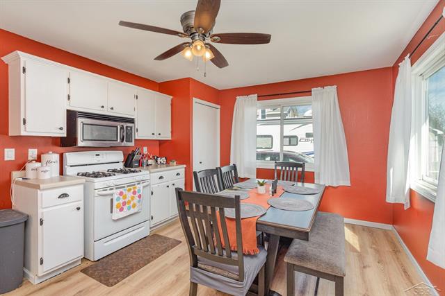 Builiding view eight for 7979 Caro, Reese, MI. 48757