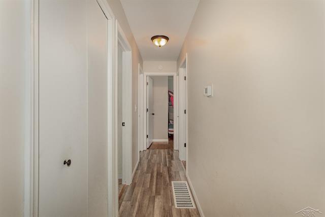 Builiding view fifteen for 7979 Caro, Reese, MI. 48757