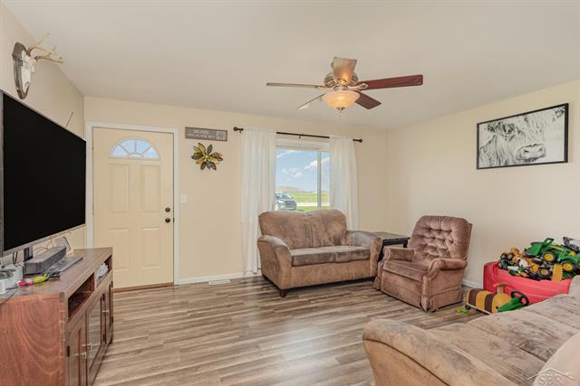 Builiding view nine for 7979 Caro, Reese, MI. 48757