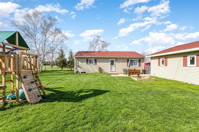 Builiding view nineteen for 7979 Caro, Reese, MI. 48757