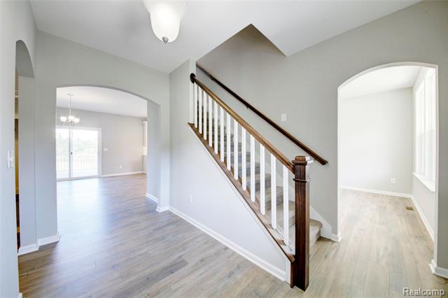 Builiding view four for 3040 Bogues View Drive, Howell, MI. 48843