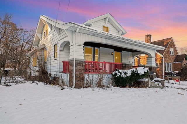 Builiding view eighteen for 2545 Hermansau, Saginaw, MI. 48602