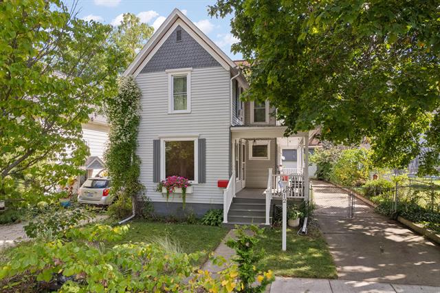 Builiding view thirty five for 612 Clinton, Adrian, MI. 49221