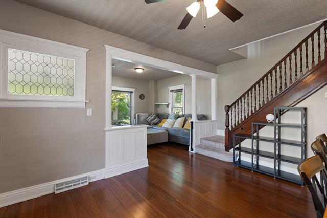 Builiding view twenty four for 612 Clinton, Adrian, MI. 49221