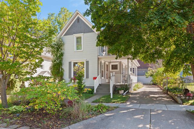 Builiding view two for 612 Clinton, Adrian, MI. 49221