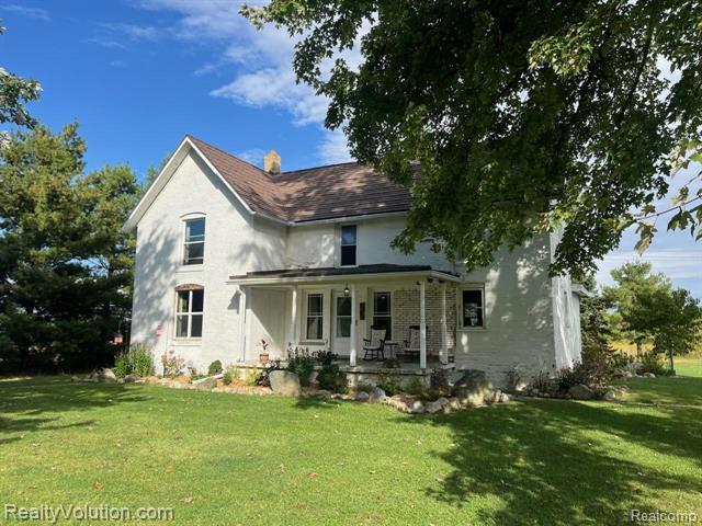 Builiding view one for 6390 Cade Rd, Yale, MI. 48097