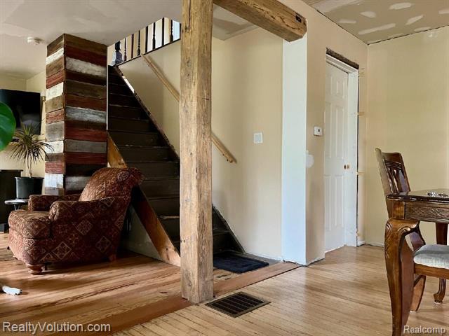 Builiding view ten for 6390 Cade Rd, Yale, MI. 48097